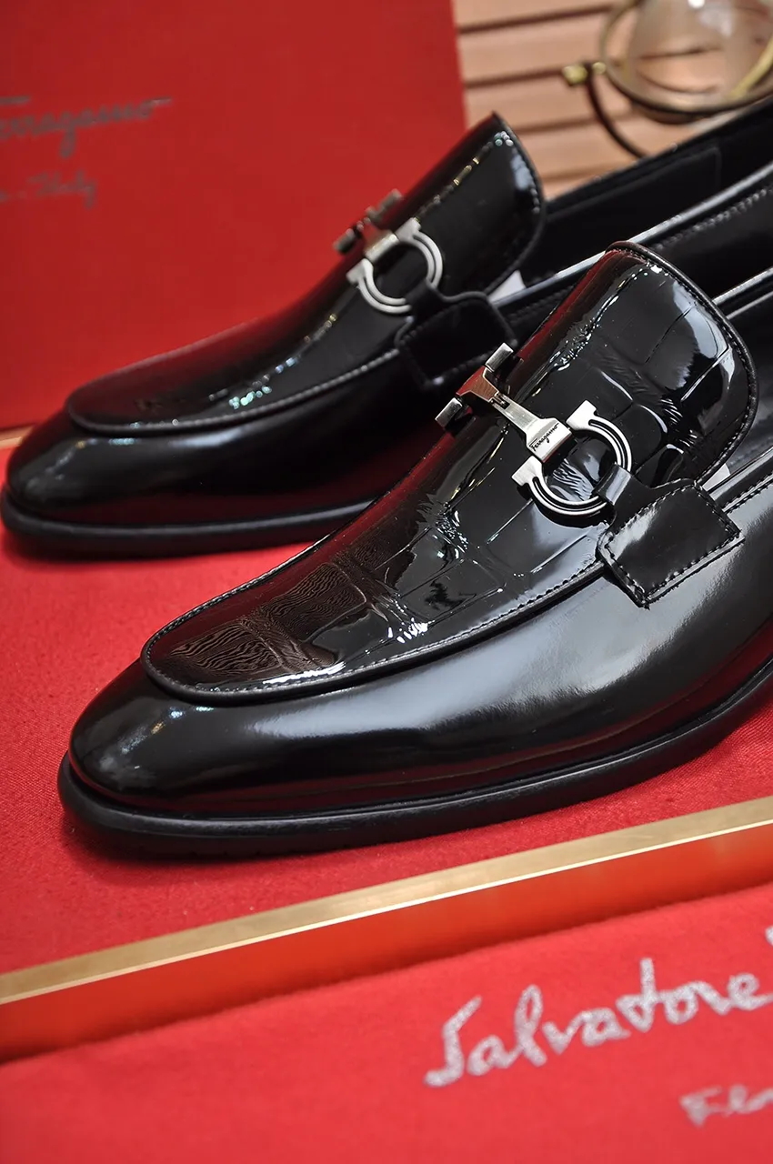 Men's shoes 💰500💶[Ferragamo/Ferragamo] The latest model from the counter. Original imported high-quality cowhide with open sides + imported 🐂 cowhide lining, original luxury metal buckle + original combination outsole. Comparative and stress-free 38--45 (customized for 45)